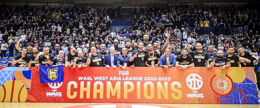 THE CHAMPS PLAY TODAY 😍💙💛

let's win this and keep the title at home @AlRiyadiClub