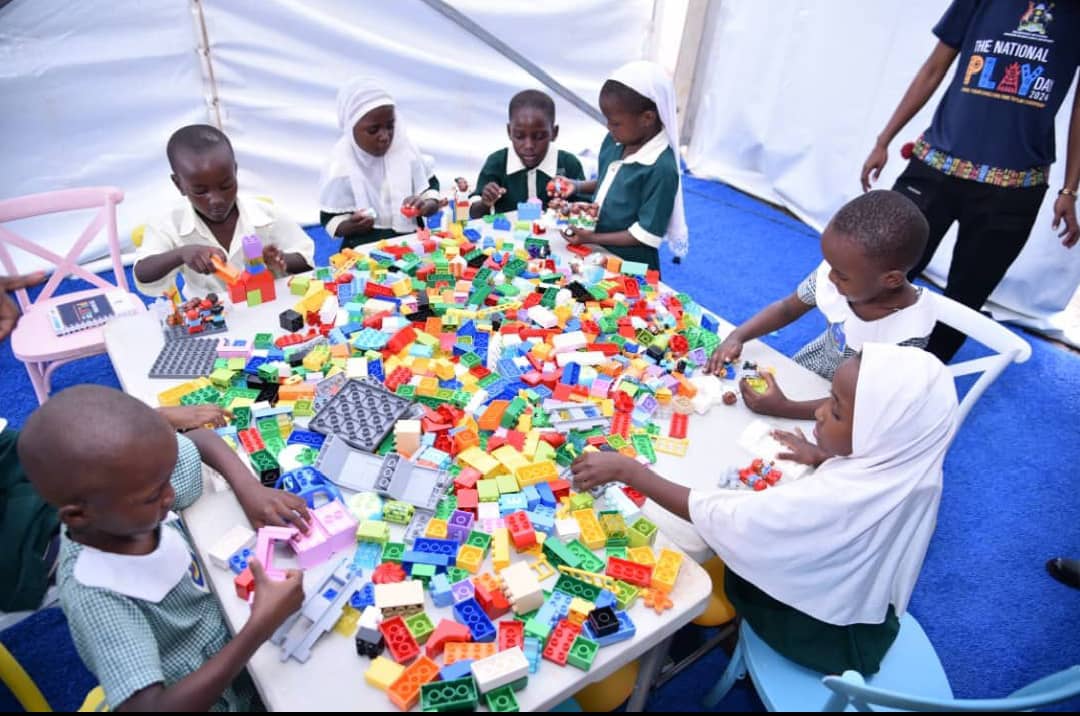 Did you know that a great way to build a child’s motivation to learn as well as academic concepts is to incorporate play opportunities into their daily tasks? #UgPlayDay