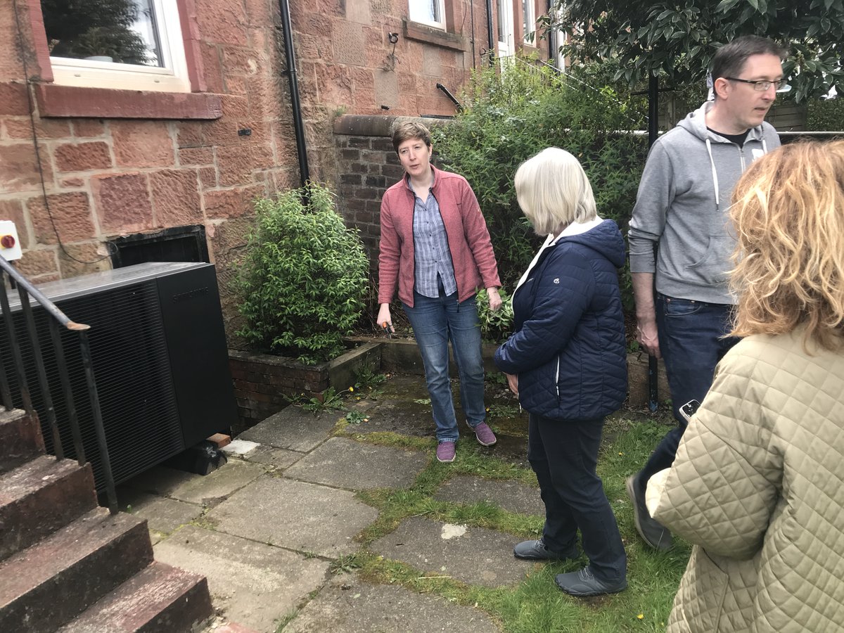 This home runs on clean energy! ☀️💨🌍 Loco Home have been busy organising retrofit tours with our members... Here's Kat and Iain showcasing their heat pump, underfloor insulation and monitoring system to visitors. Join as a member today locohome.coop/join/