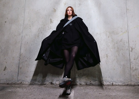 .<a href="/emmelineemme/">Emmeline</a>'s 'LGIK' is an attempt to find growth -   catch her at <a href="/thegreatescape/">The Great Escape</a> this month.

clashmusic.com/news/emmelines…