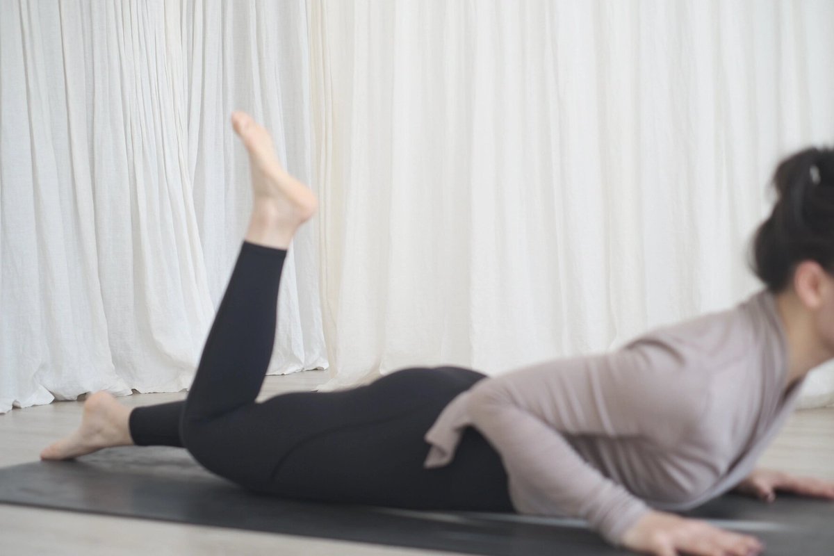 wellersonte's tweet photo. ”Everyday is a great day for yoga!” https://t.co/4hy4Rqo3vh