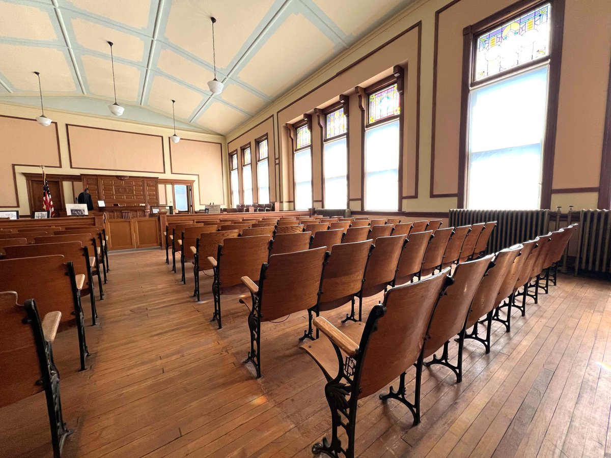 The only courtroom I want to visit is one that is a museum. When in Marysville, Kansas, tour Marshall County Historic Museum: onedelightfullife.com/marysville-kan… #hosted @visitmvilleks
