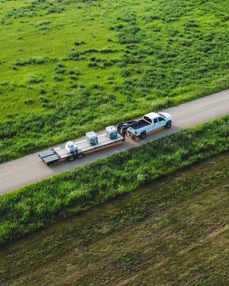 Field-tested. Farmer approved. 
⁠
Heavy-duty and built to tow whatever your truck can. Join the ranks of farmers, ranchers, and ag industry pros who count on the Turnoverball Gooseneck Hitch day in and day out.
⁠
Learn more: bwtrailerhitches.com/product/turnov…