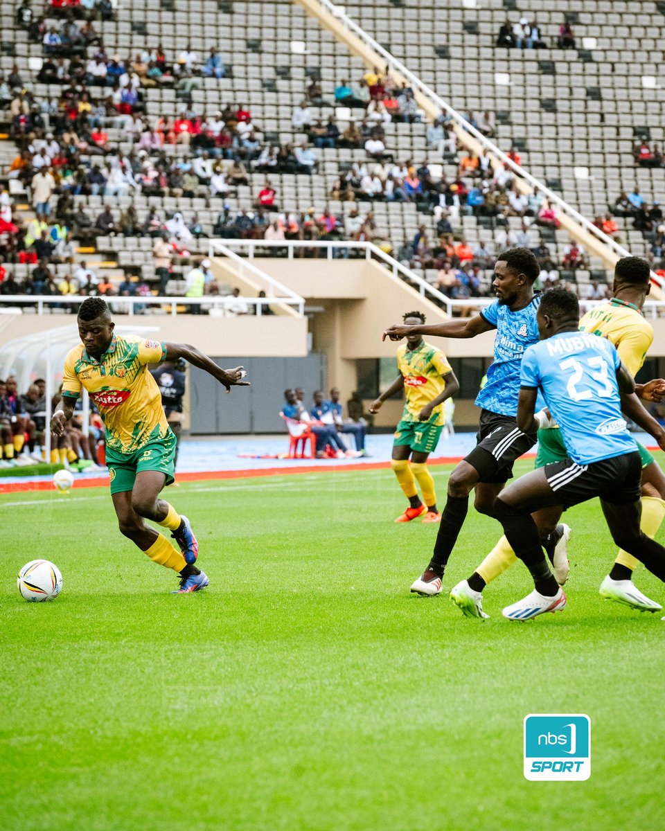 Second half is underway. Who is your money on? 

📸: @IzyCaption

#NBSportENamboole