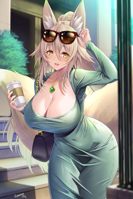 #GWの谷間 

谷間🦊 