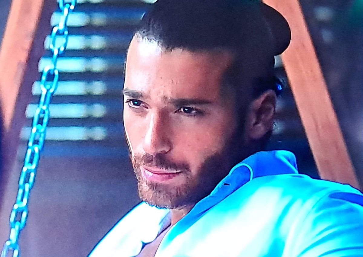 Le parole gentili possono essere brevi e facili da pronunciare, ma la loro eco è infinita. Madre Teresa di Calcutta Buon pomeriggio 💕 #CanYaman #FrancescoDemir #ViolaComellMare2