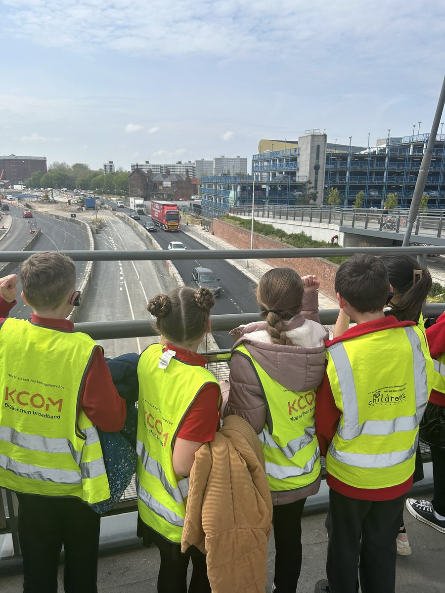 Maybury School (@maybury_school) on Twitter photo Year 5 has had a wonderful afternoon exploring Hull and discovering lots about its history. We all learnt something new! Thank you to <a href="/childrensuni/">HEY Children's Uni</a> for facilitating! <a href="/maybury_class5/">Maybury Class 5</a> <a href="/HumberEdTrust/">Humber Education Trust</a> Year 5 has had a wonderful afternoon exploring Hull and discovering lots about its history. We all learnt something new! Thank you to <a href="/childrensuni/">HEY Children's Uni</a> for facilitating! <a href="/maybury_class5/">Maybury Class 5</a> <a href="/HumberEdTrust/">Humber Education Trust</a>