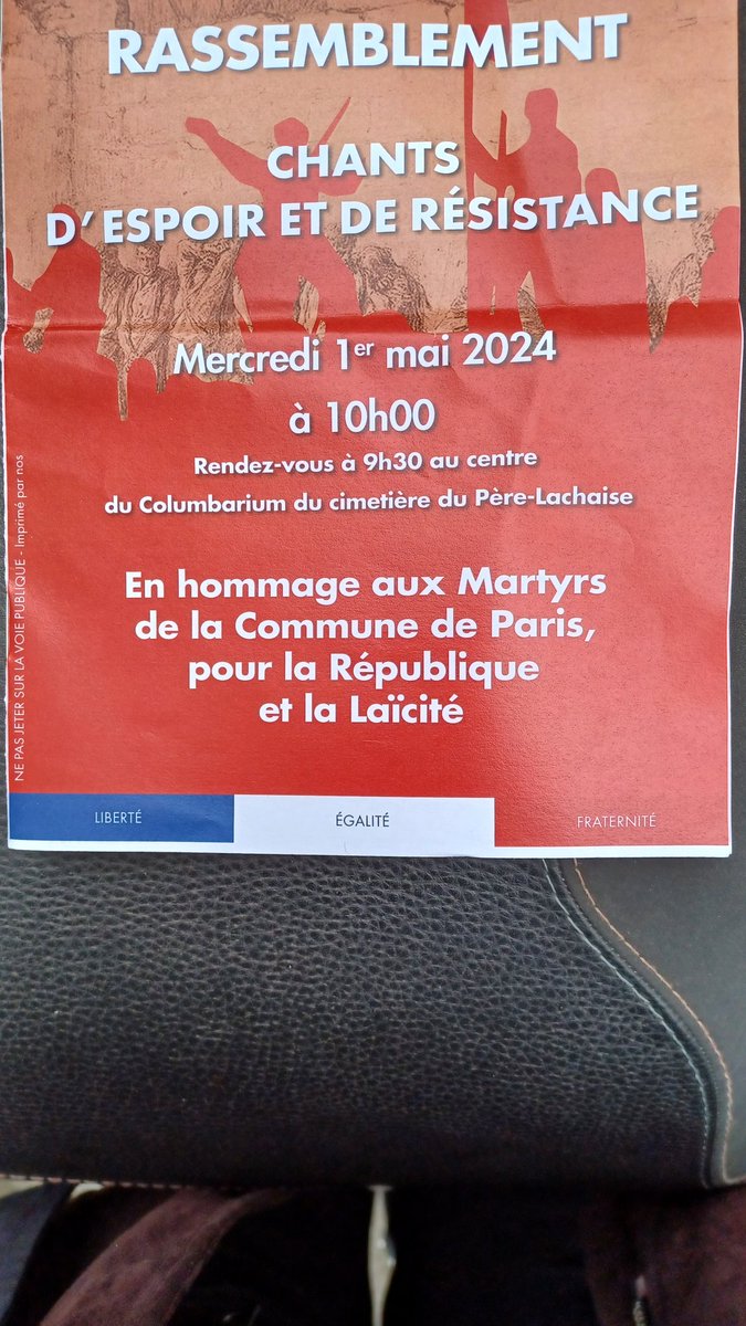 À 40 jours d'une possible effroyable bascule de l'Europe vers l'obscurantisme, effondrement fort alimenté par le potentiel vote français, honte à la France et son histoire, ce matin cérémonie du 1er mai au Père-Lachaise pour rendre hommage à la Commune, aux 1ers résistants.