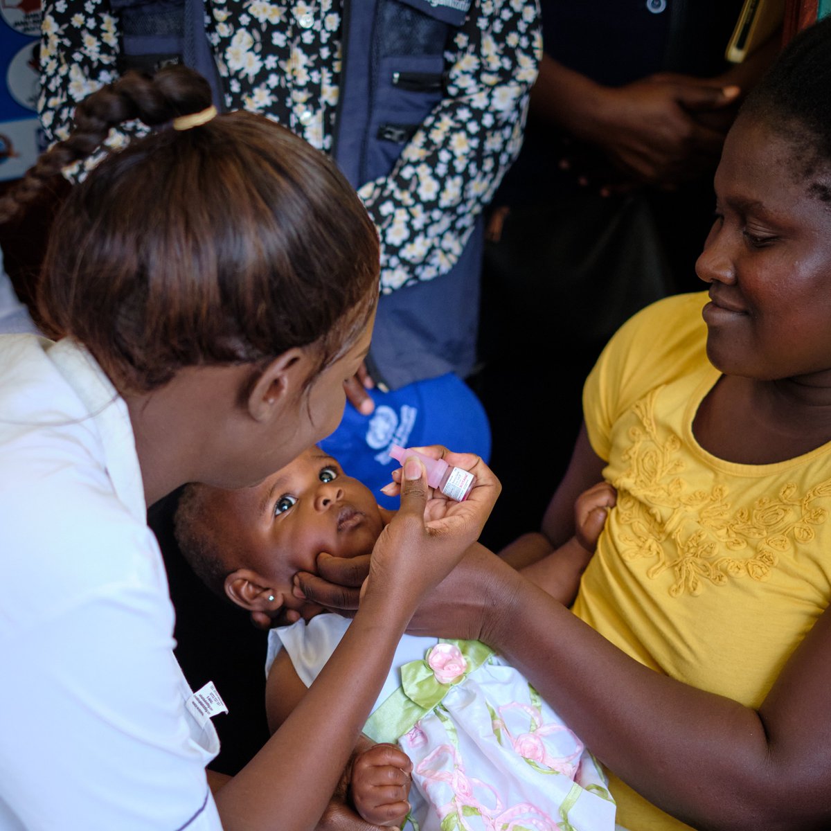 Qu’est-ce que la vaccination ? ➡ Un moyen simple, sûr et efficace de se protéger des maladies dangereuses avant même d’y être confronté ! ➡ Les vaccins renforcent les défenses naturelles de votre organisme et votre système immunitaire contre des infections spécifiques. #SAV2024