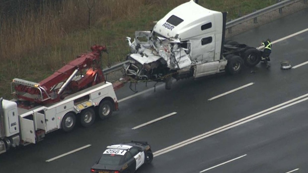 'Someone's going to get hurt,' warns unidentified OPP officer in exchange with dispatcher during wrong way 401 chase which ended in tragedy. Join @libbyznaimer Wednesday on @fightbacklibby when she discusses police rules around high speed pursuits, with criminal defence lawyer…