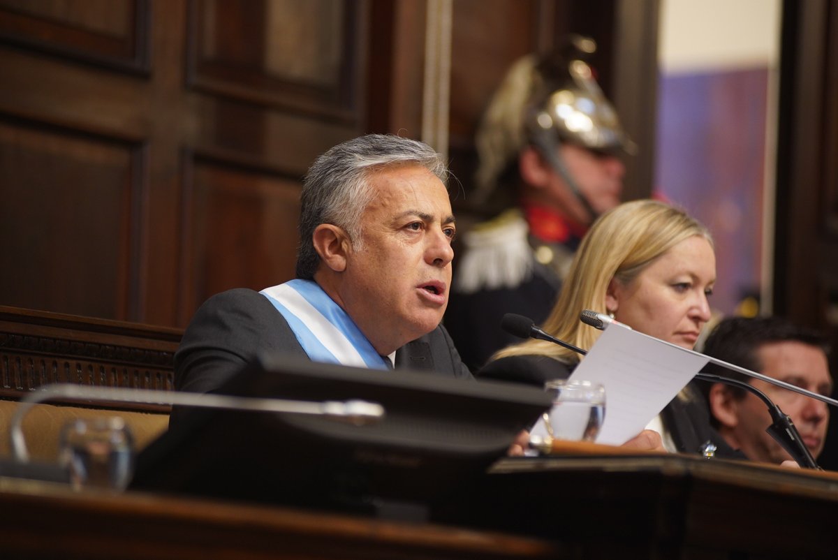 Asimismo, y aun siendo Mendoza la provincia que menos recursos discrecionales per cápita recibe, su eliminación ha impactado en los recursos disponibles para el transporte público, la educación y la salud.
Con todo, lo que quiero expresarles es que Mendoza, aun en la dificultad,