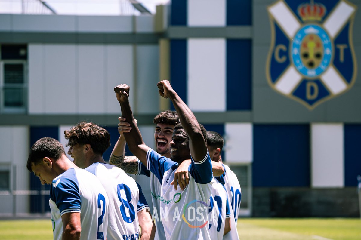 San 📷🌹 tweet media