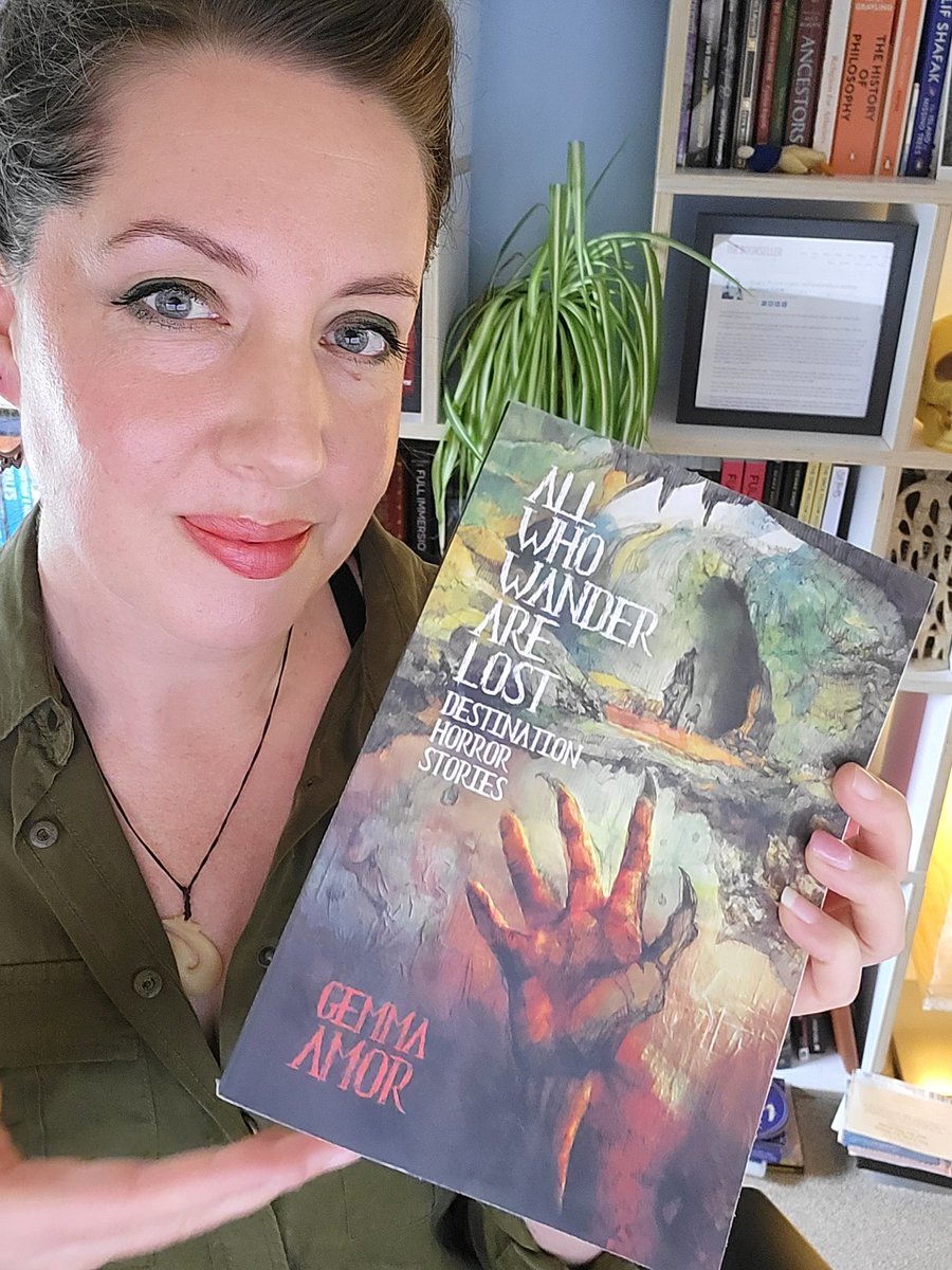 manylittlewords's tweet photo. 31 days in May.

If I post every single day of the month and sell even one copy per day, that's 31 copies of ALL WHO WANDER out in the world, finding new readers.

I don't care how 'cringe' it is, I'll never stop talking about my books. This is the job. 

https://t.co/nRFCTpmeDm https://t.co/2VImX4iO7X