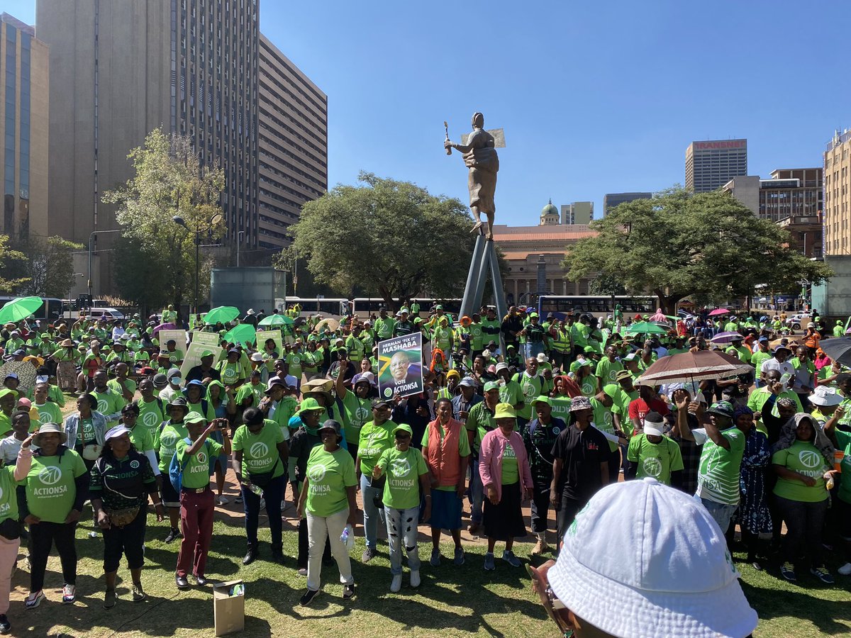 ScribantePieter's tweet photo. A great event in #Johannesburg, #ActionSA bringing it on #LabourDay. Let’s #insource our #workers, open and grow the #economy, and get South Africans #BackToWork! https://t.co/w3Kq9A7h29
