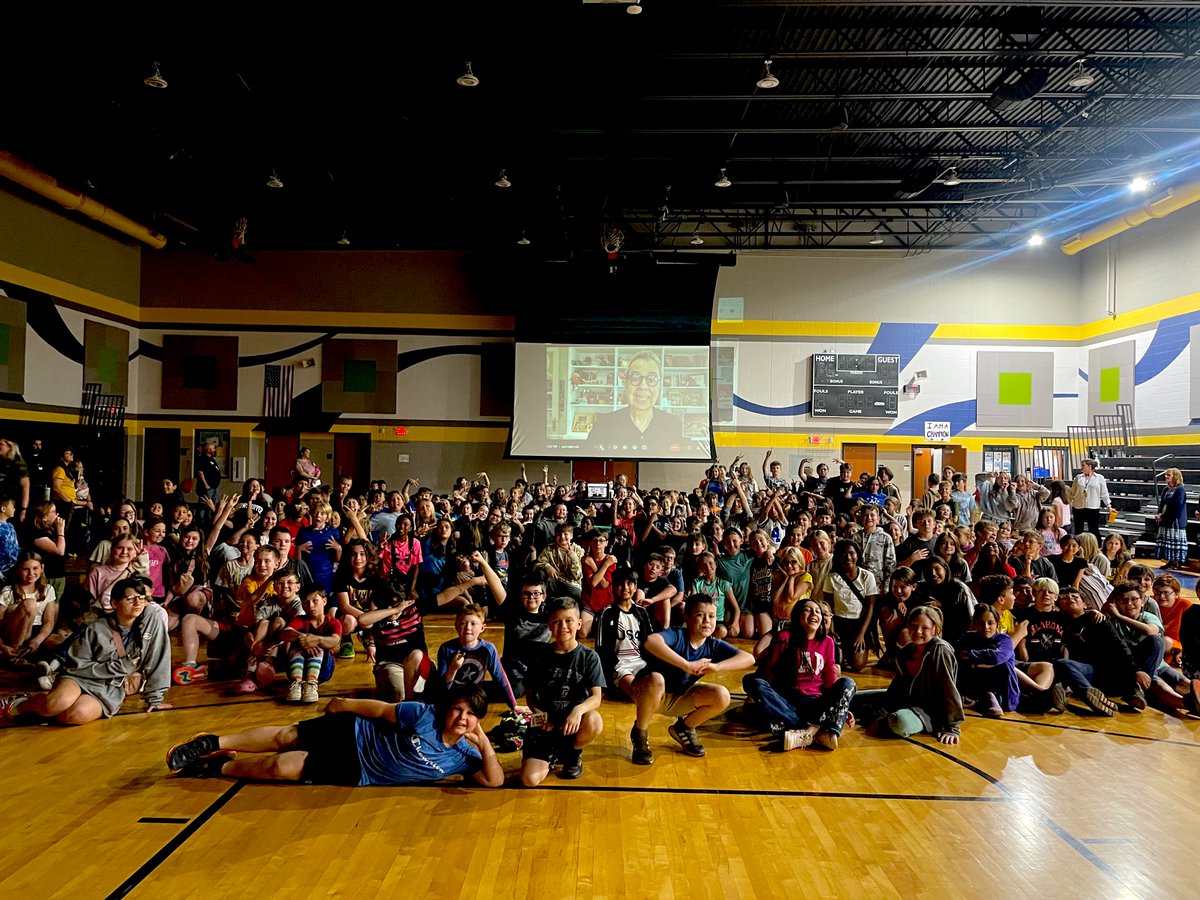 Sometimes, at the end of a virtual school visit, we take a ginormous selfie. Thanks Oklahoma for sharing this with me! @randomhousekids @rhkidsgraphic @harperkids