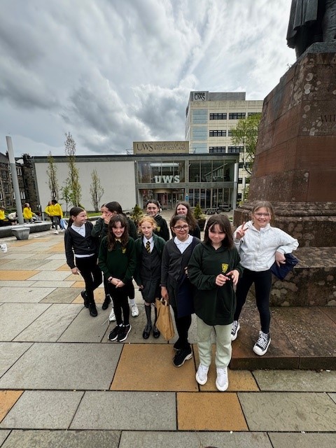 St. David's Primary (@stdavidsps) on Twitter photo We loved hearing from <a href="/thalesgroup/">Thales Group</a> and @digital_dairyC. Did you know that dairy cattle have a smart tag so the milking machine can track all the information about a cow? #STEM thanks to @smartSTEMs We loved hearing from <a href="/thalesgroup/">Thales Group</a> and @digital_dairyC. Did you know that dairy cattle have a smart tag so the milking machine can track all the information about a cow? #STEM thanks to @smartSTEMs