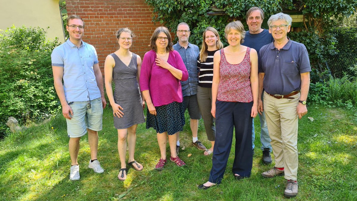 Julia Epp (@ju_epp) on Twitter photo So sieht der Tag der Arbeit beim <a href="/BUND_Berlin/">BUND Berlin</a> aus: Vorstandsklausur mit der Geschäftsführung! Schwerpunkt: Wie können wir den Verband organisatorisch und inhaltlich weiterentwickeln 💪👍🌱 So sieht der Tag der Arbeit beim <a href="/BUND_Berlin/">BUND Berlin</a> aus: Vorstandsklausur mit der Geschäftsführung! Schwerpunkt: Wie können wir den Verband organisatorisch und inhaltlich weiterentwickeln 💪👍🌱
