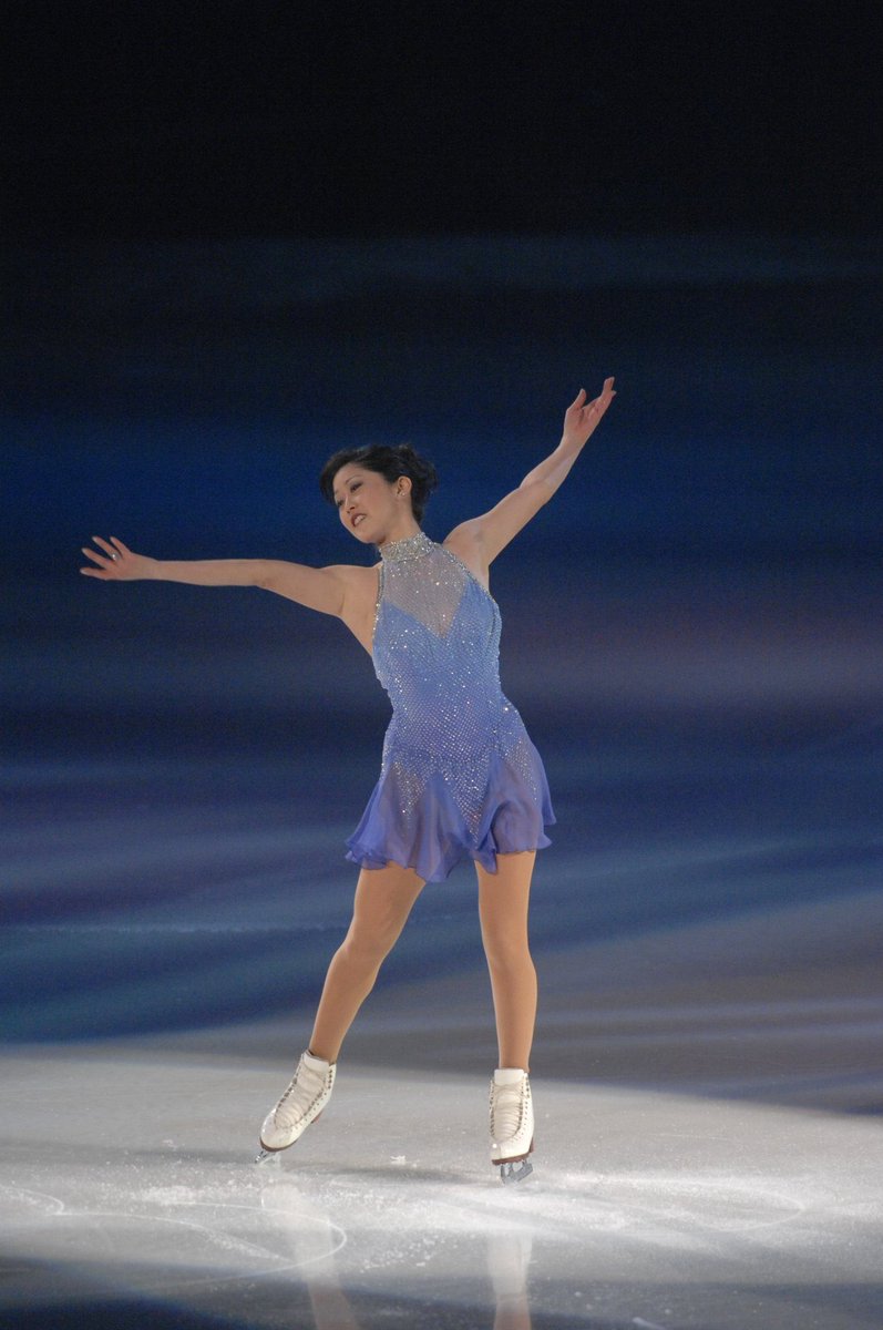 Kristi Yamaguchi became the first Asian-American woman to win a gold medal in a Winter Olympic Games when she dazzled judges in the 1992 Women’s Figure Skating competition! #SmithsonianAANHPI Image Courtesy: @amhistorymuseum