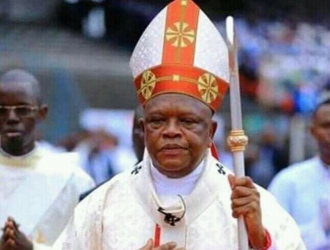 🚨‼️ #RDC L'église catholique promet une autre réaction si Ambongo est tracassé: « il n’y a rien à dramatiser; Le Cardinal Fridolin Ambongo n’a jamais refusé de répondre à une invitation de la justice. Mais si ça se transforme en tracasserie, ça va appeler une autre réaction »,…