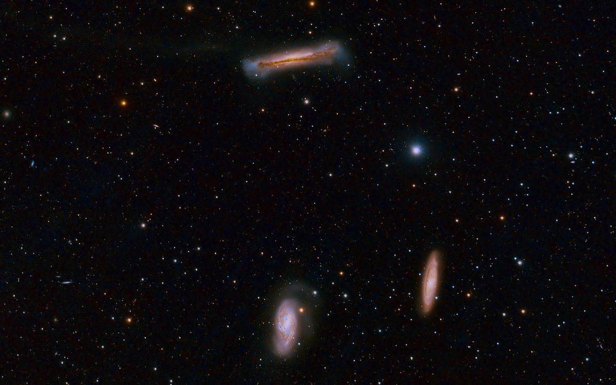 The Leo Triplet

ZWO ASI294MC Pro, Intes Micro MN74
12hours
#Astrophotography