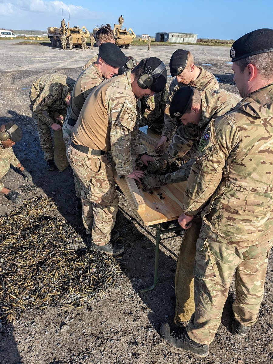 28 Engr Regt (C-CBRN) have been preparing towards Op LINOTYPER, for their multi-component subunit. This included two FUCHS, and 55,000 7.62mm rounds were fired over four days on the ranges. Great work, and all the best for the operation! 💪 #RoyalEngineers #SapperSmart #Ubique