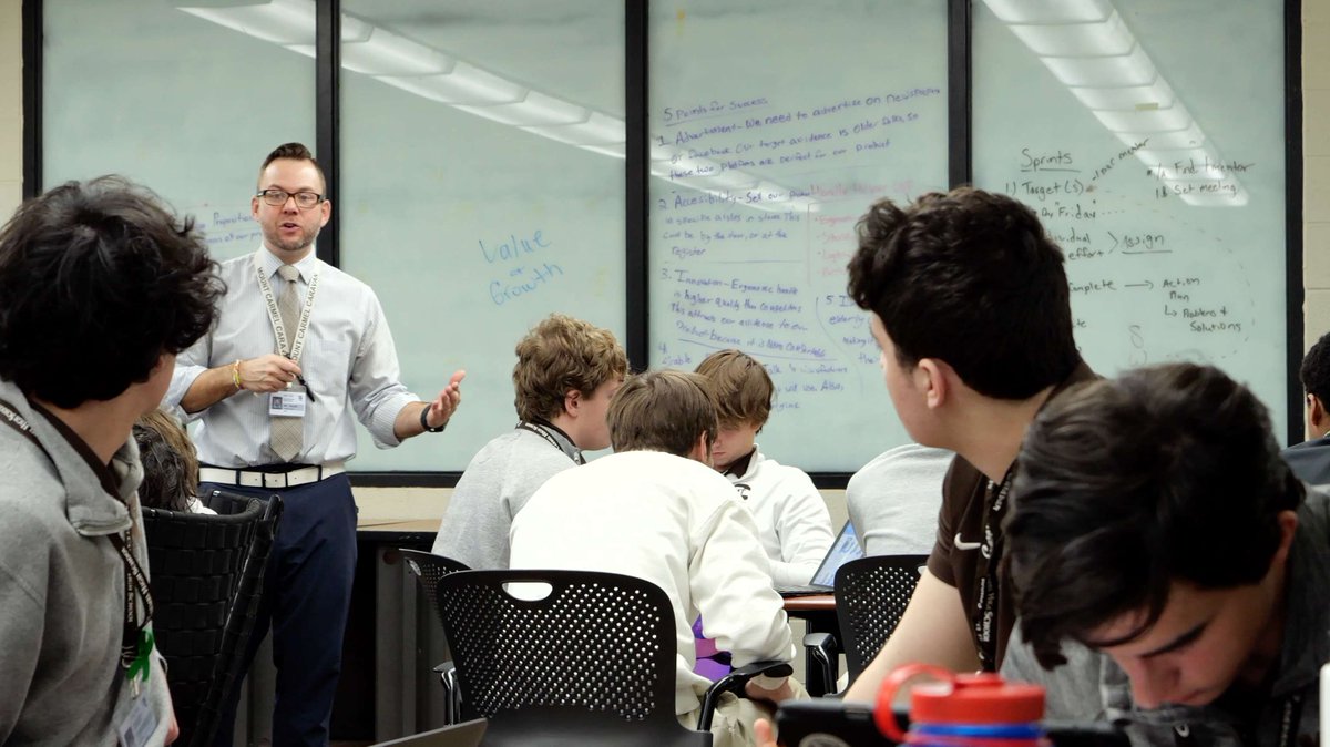 Wishing a very happy National Principal's Day to our very own Mr. Scott Tabernacki '02. Thank you for your leadership, wisdom and compassion in helping our students excel at Mount Carmel.