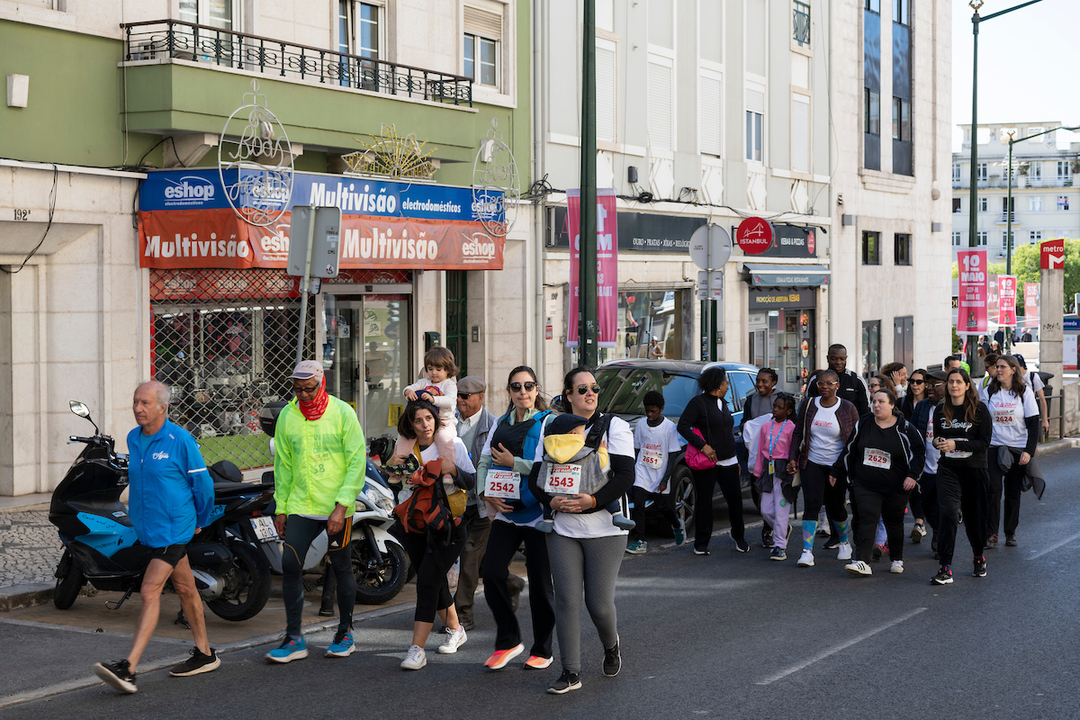 A manhã deste Dia do Trabalhador em #Lisboa foi celebrada a correr.🏃1300 atletas percorreram ao longo de 15 km as principais artérias da cidade, com partida e meta no Estádio 1º de Maio. A 41.ª edição da Corrida do Trabalhador teve também uma vertente de caminhada.