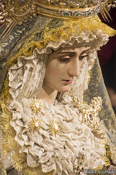 🟣⚪ Misión escolar de la Virgen de la Esperanza del Amor. @HdadAmorCadiz 👉🏻 cadizcofrade.net/actualidad/not… #CádizCofrade #Cádiz #CadizCofrade #Cadiz