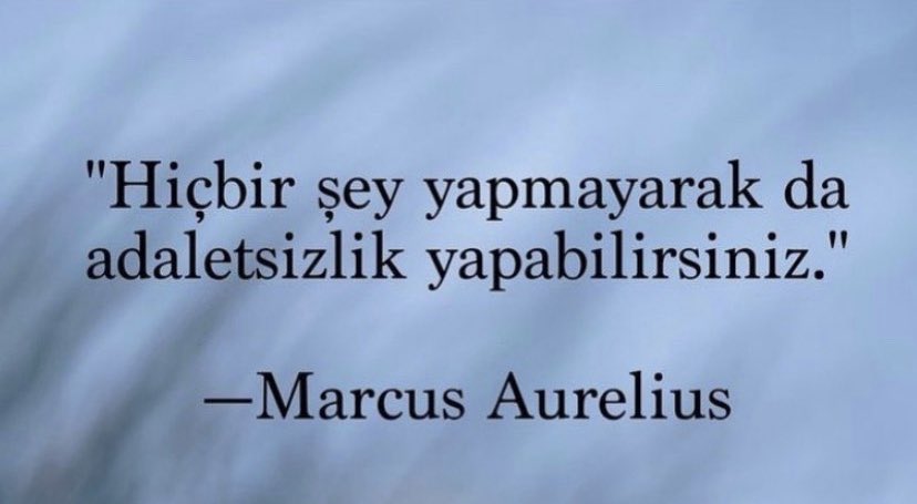 Bir meslektaşımdan (özeleştiri) 👇🏻

“Doktor camiası da böyle. “Bana dokunmayan yılan bin yaşasın” ve “aman ağzımızın tadı kaçmasın Ali Rıza beyciğim” felsefesini benimsemiş bencil, egoist, kibirli bir camia.