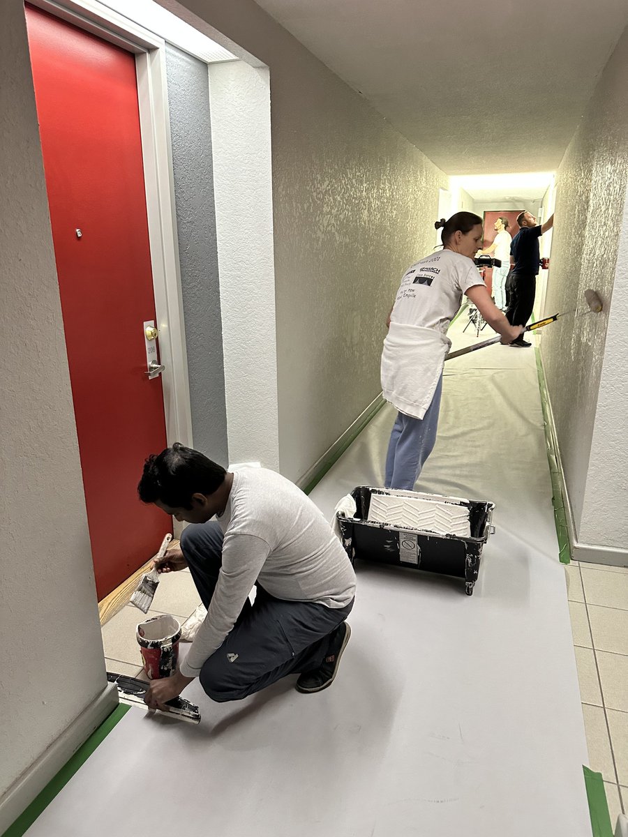 Last Friday the Ottawa team spent their #CSRDay volunteering for the Ottawa Community Housing Organization. 🇨🇦 It's great to see how much of an impact one day of painting can make. 💜🎨 Want to #MakeYourMoment with IFS? ifs.link/RnrapM