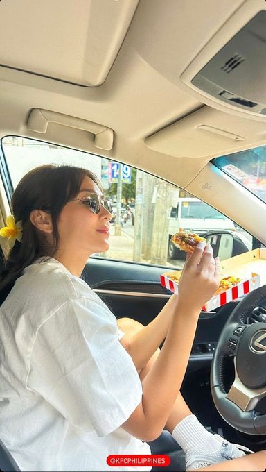 KATHNIEL VIBES OFFICIAL 💙 tweet media