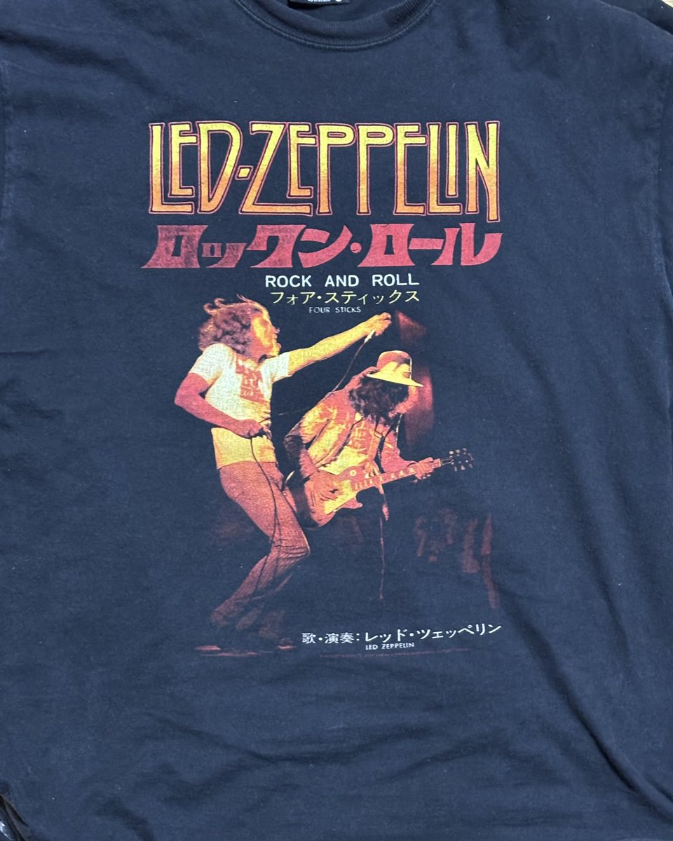 昨日は #レッド・ツェッペリン の日本盤シングルのスリーヴTシャツ😊。#ledzeppelin #tshirt #bandtshirt #rocktshirt