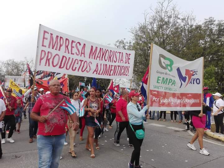 Nuestra celebración por el Día Internacional de los Trabajadores en #SanctiSpíritusEnMarcha @DeivyPrezMartn1 @FrankOsbel @SanctiSpiritus1 @RosaEspirituana