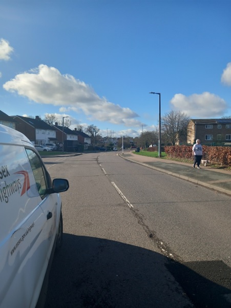 Southern Way #Harlow will be closed 8 & 9 May overnight for works to seal joints and cracks in road between #A414 & Potter St. This helps prevent water from seeping through the surface, which can lead to potholes developing. one.network/?GB138325823 essexhighways.org/roads-and-pave…