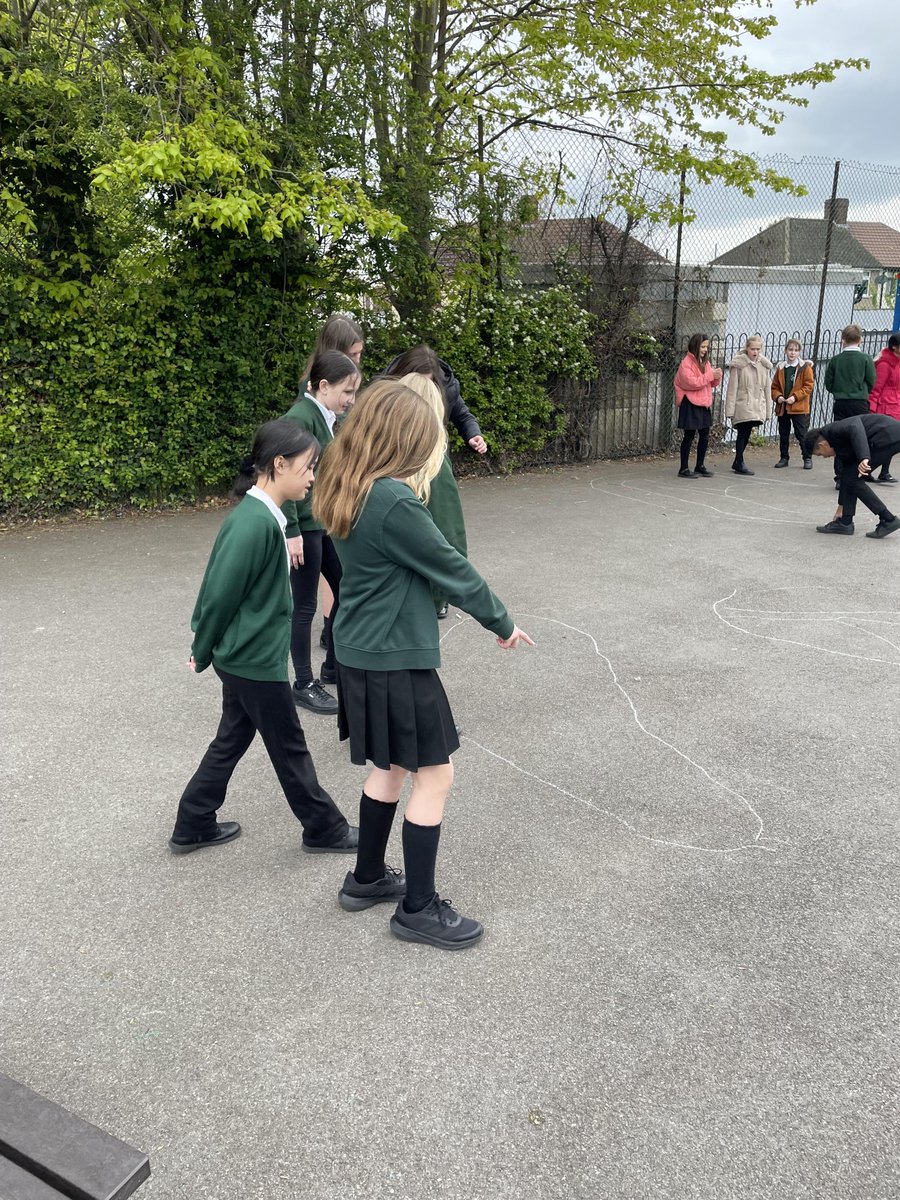 During their Science learning this week, Year 6 children drew the circulatory system. They then acted as red blood cells moving around the human body! #CVcreativity