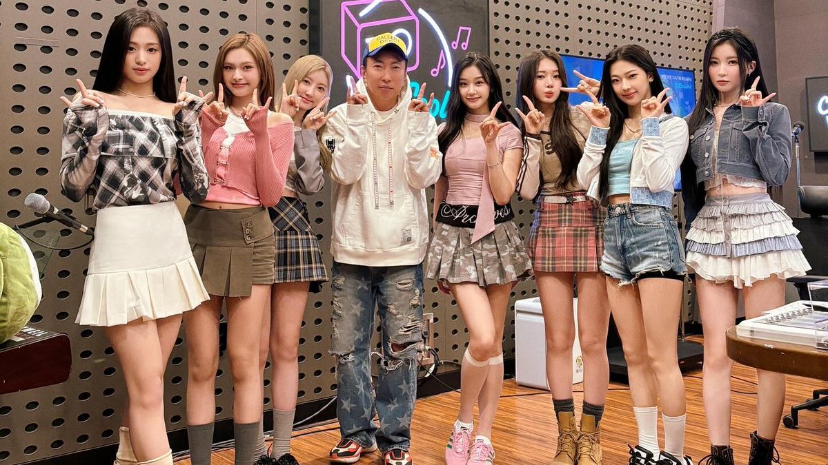 K-Netz Shower Baby Monster with Praise for Their Exceptional Raw Live Performance of 'SHEESH' on KBS Cool FM pannative.blogspot.com/2024/05/raw-li… #BabyMonster #베이비몬스터