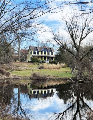 Featured Historic Home for Sale: Faeries Folly, Millington, Maryland preservationdirectory.com/HistoricRealEs…

#historicrealestate #realestate #preservation #historicpreservation #preservationdirectory #historichomeforsale