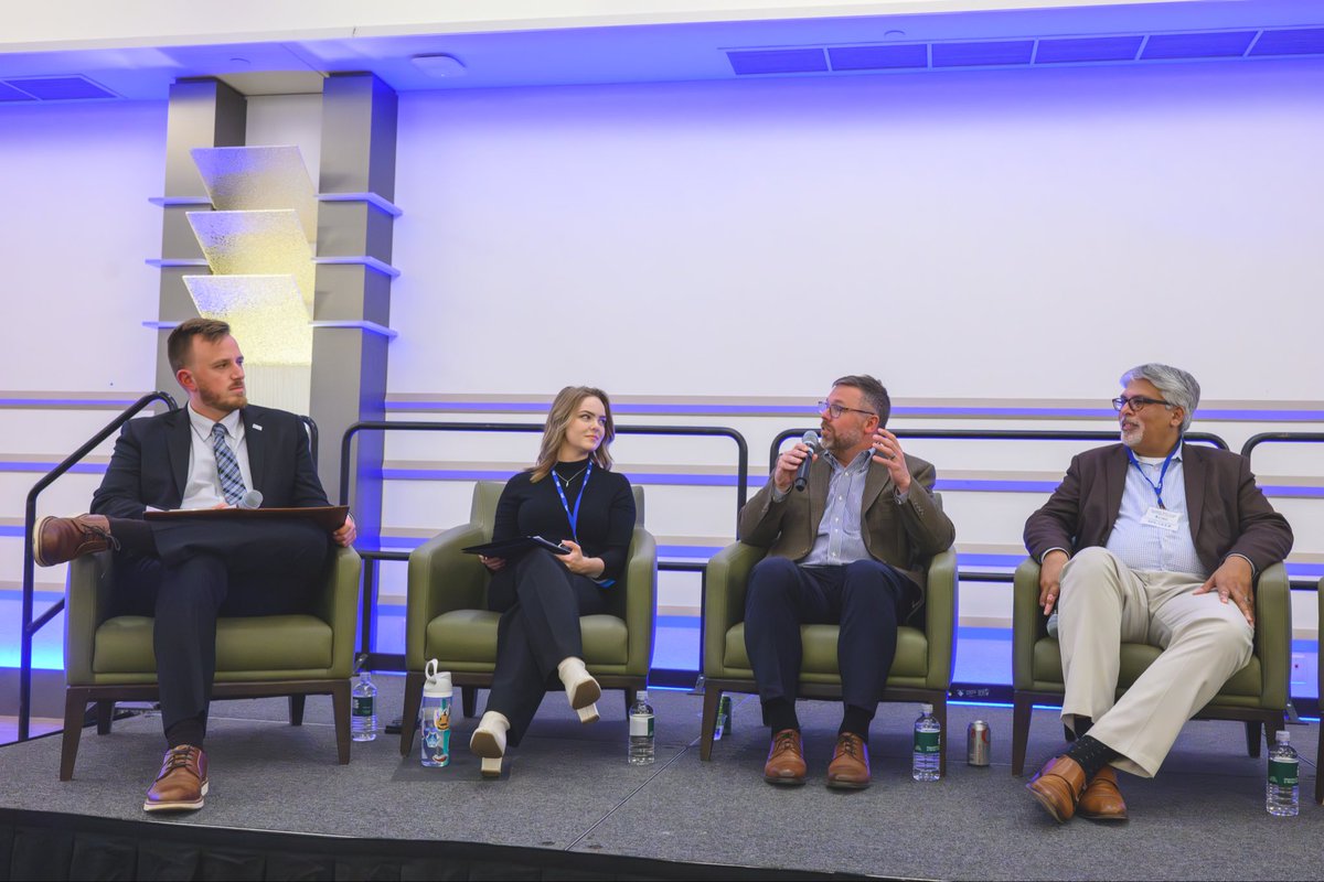 Late to the party but a fun segment from our annual conference last week: moderating a panel with Senator @samsingh, @cookkar_, and MPSC Chair Dan Scripps discussing what’s next for clean energy in Michigan!
