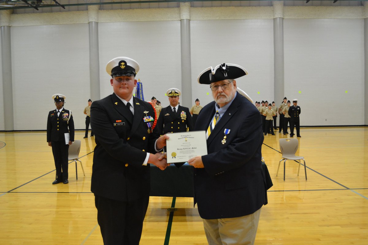 Cadet Knutar (CRHS) awarded the Bronze JROTC Medal from the Sons of the American Revolution at the 2024 NJROTC Change of Command & End-of-Year Awards Ceremony.