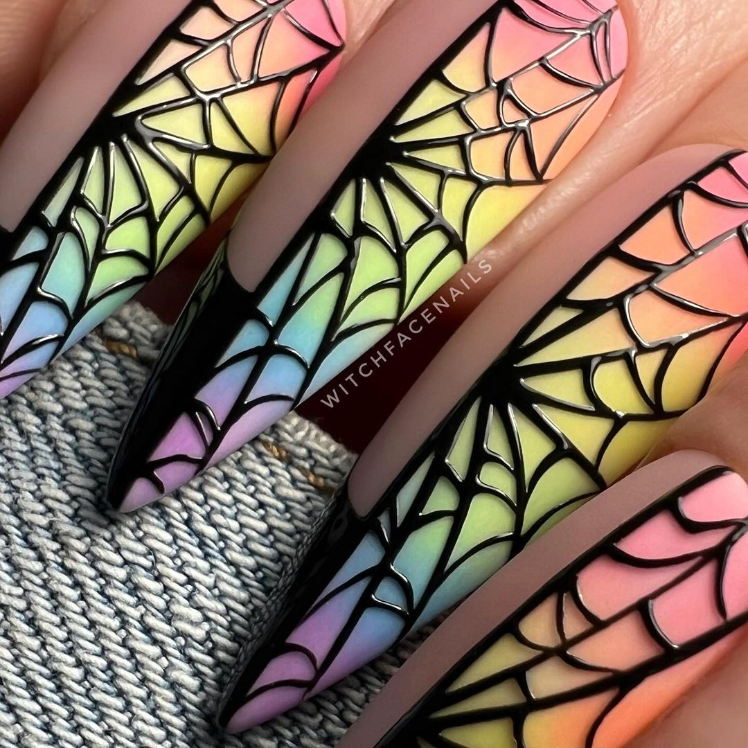 SpiralDirect's tweet photo. The perfect #Gothicnails do exist! 🖤🌈
📸 witchfacenails https://t.co/Pp1lYL3bo4