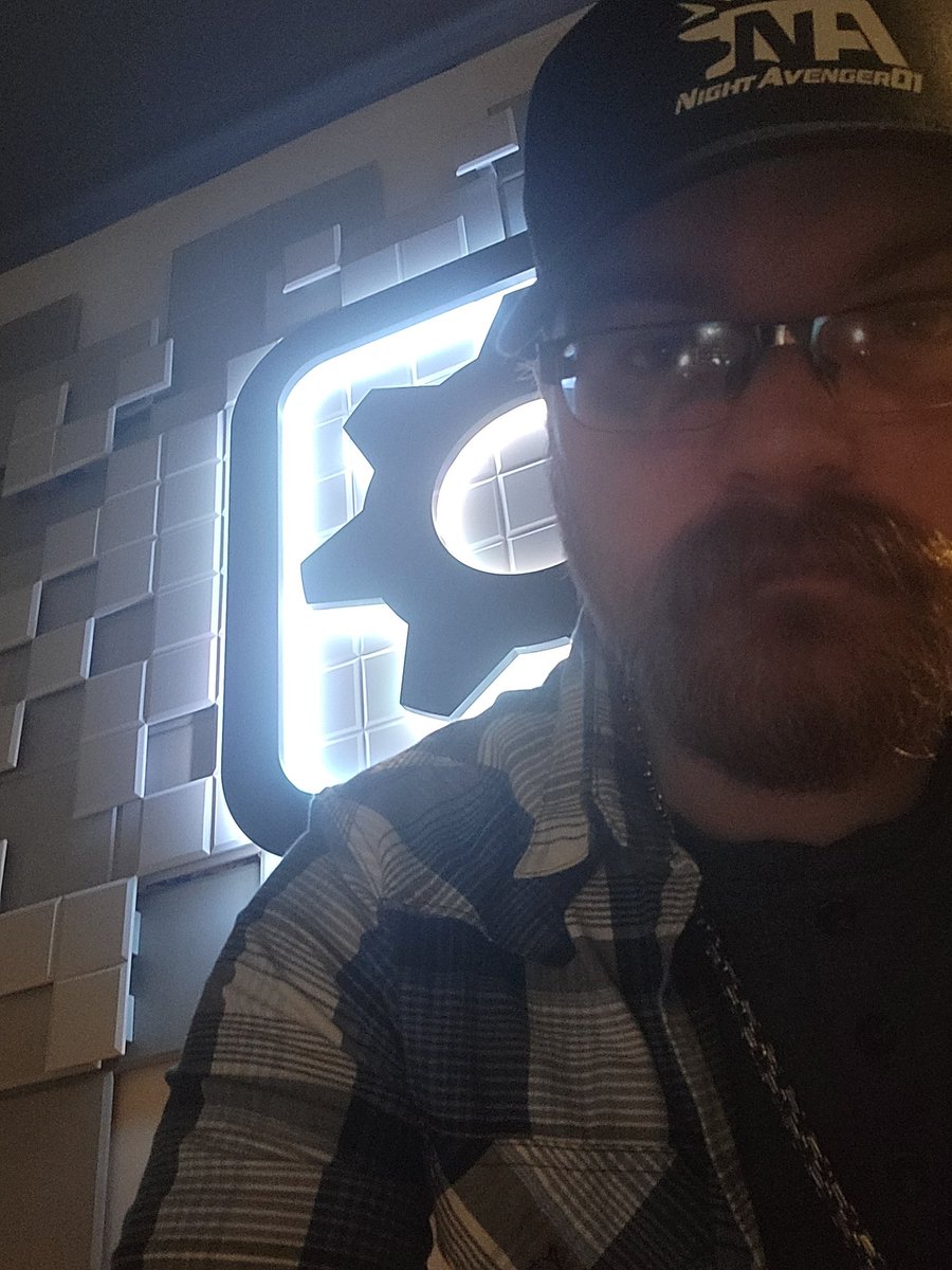Nightavenger01 (@nightavenger01) on Twitter photo Heading back home to Ohio tonight!
Working in the office the past two and a half weeks has been incredible!
So honored and grateful to be working with and around some amazing Level Artists and Level Designers with so much talent and passion for what we do!
<a href="/GearboxOfficial/">GearboxOfficial</a> Heading back home to Ohio tonight!
Working in the office the past two and a half weeks has been incredible!
So honored and grateful to be working with and around some amazing Level Artists and Level Designers with so much talent and passion for what we do!
<a href="/GearboxOfficial/">GearboxOfficial</a>