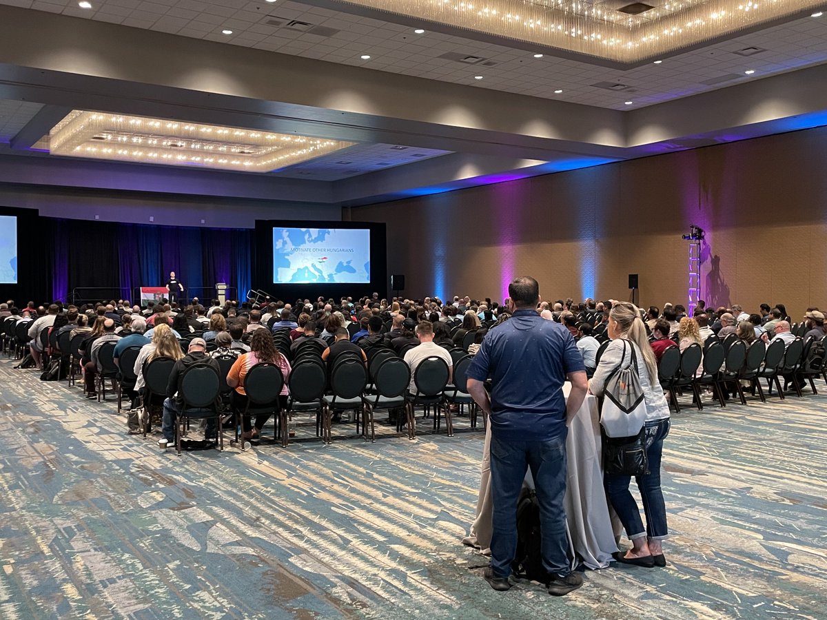 A big crowd at the #STAREAST keynotes this morning