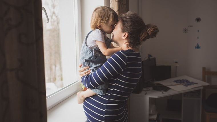 Under the leadership of a new Welsh government cabinet and while shaping Wales’ mental health strategy, we must continue to talk about perinatal mental health. We’re encouraging everyone in Wales to speak up for mums and families: maternalmentalhealthalliance.org/news/wales-new… #MMHAdvocacyDay #WMMHDay