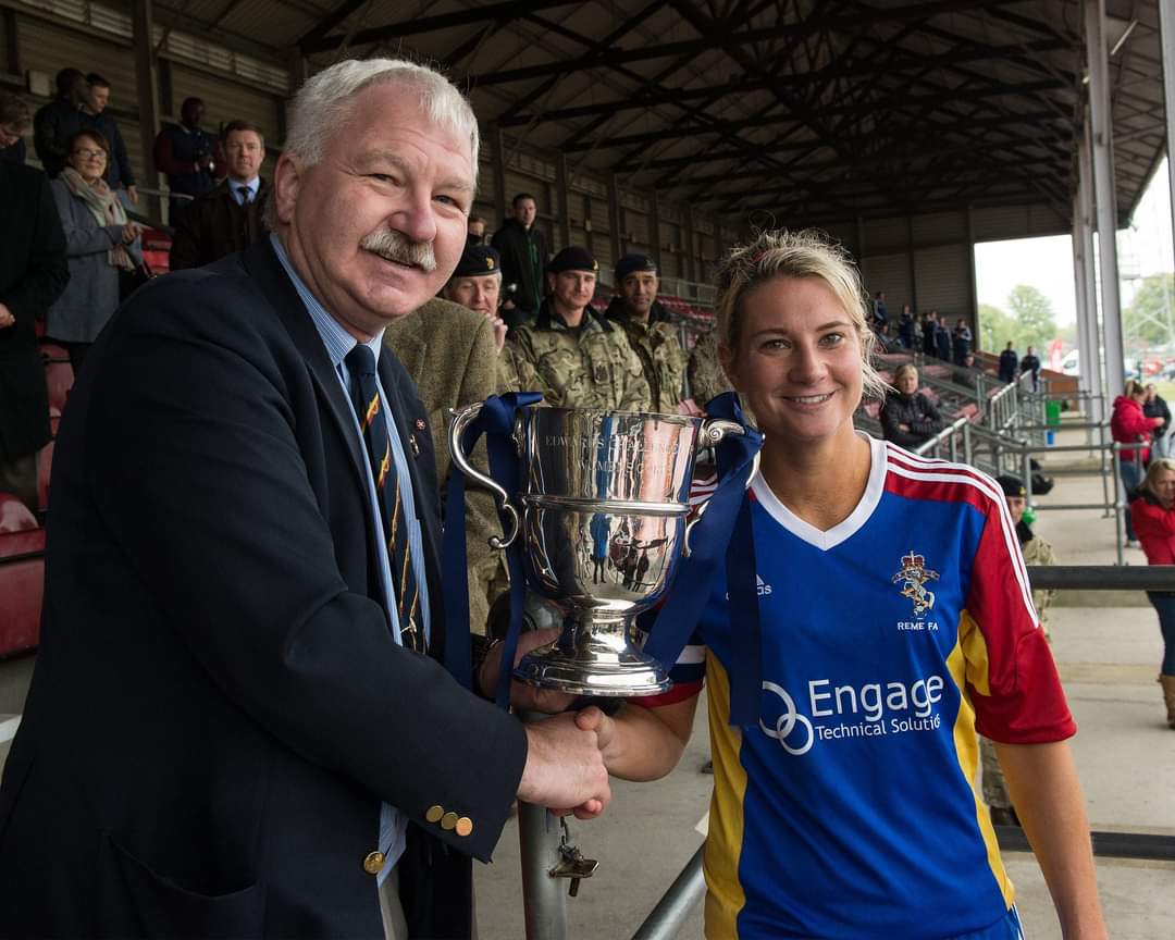 2️⃣ Weeks to go... Throw back to when REME Women last won the Edwards Challenge Cup back in 2015. 🏆 23/24 Edwards Cup Final 🆚 REME Women Vs Royal Artillery Ladies 🏟️ Cirencester Town FC 🗓️ 15 May 2024 ⏰ 1330 KO