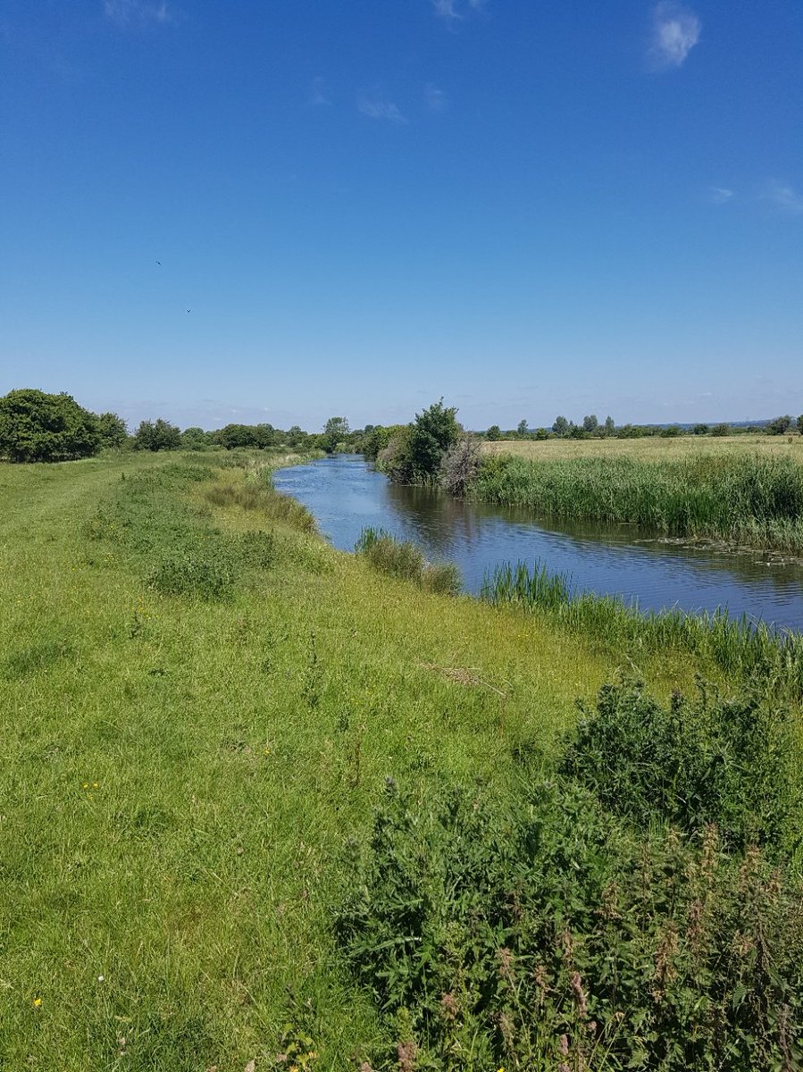 Why not kick off #NationalWalkingMonth by lacing up your boots and exploring castles and the rural countryside? 🥾👑🏰 To book your FREE place on the fantastic Two Castles walk, visit: shorturl.at/bgmoU