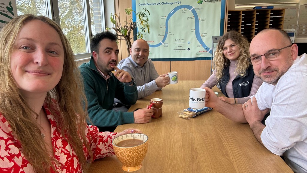 From the 1st - 8th of May, why not enjoy a cuppa with friends, family, or colleagues? 'Time for a Cuppa' is a national awareness day looking to raise funds to support families dealing with dementia. For further info, visit #DementiaUK.
bit.ly/3wap9RE #timeforacuppa