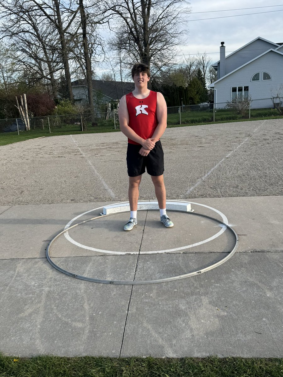 Congratulations @SprangersHunter on your PR throw of 5️⃣9️⃣’5️⃣
👏👏👏👏
#DBTC⛓
#foxvalleythrowsclub
#throwingfamily