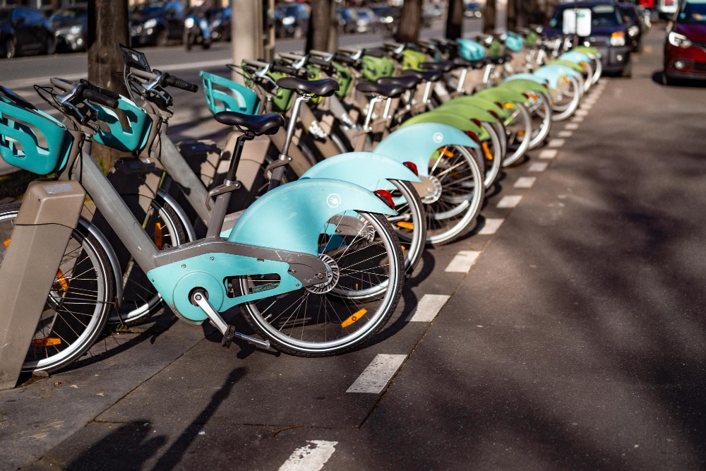 🌿 Reduce your carbon footprint with sustainable transportation! Choose eco-friendly options like walking, cycling, or carpooling to contribute to cleaner air and a healthier planet. #GreenTransportation #CarbonFootprint

Click for more bsapp.ai/_itEHaost

#way