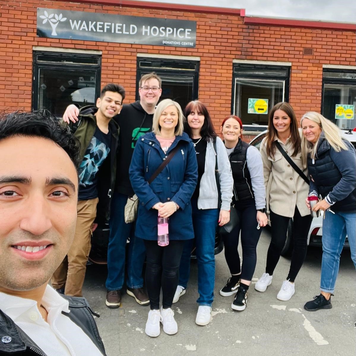 🗣 'We all had a great time, the whole team at the Warehouse were great and super welcoming... we’ll definitely be back!' A big thank you to the team from @firstdirect who spent the day volunteering at our #DonationWarehouse last month! The team helped to sort and manage stock