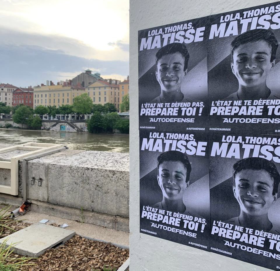 « Lola, Thomas, #Matisse : L’État ne te défend pas, prépare-toi ! » : des affiches collées également à Lyon.